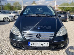 MERCEDES-BENZ A 150 Elegance