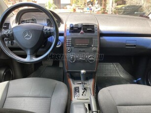 MERCEDES-BENZ A 150 Elegance Autotronic