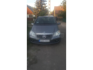 MERCEDES-BENZ A 160 BlueEFFICIENCY Avantgarde