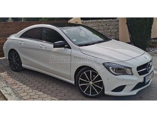 MERCEDES-BENZ CLA 180 Urban URBAN