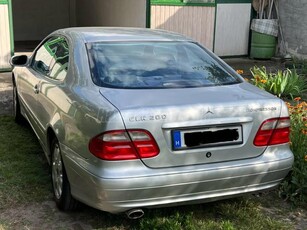 MERCEDES-BENZ CLK 200 Kompressor Avantgarde (Automata)