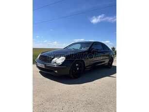 MERCEDES-BENZ CLK 200 Kompressor Avantgarde