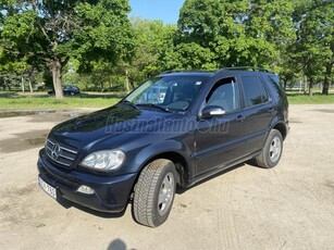 MERCEDES-BENZ ML 270 CDI 1 ÉV MŰSZAKI. 3.4T HOROG