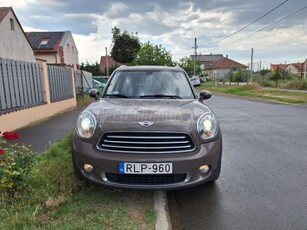 MINI COUNTRYMAN Cooper1.6 D nagy szerviz. friss műszaki. vezetett szervizkönyv