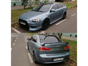 MITSUBISHI LANCER 1.8 Invite