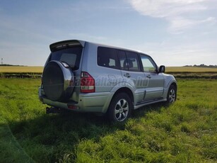 MITSUBISHI PAJERO V78 DI D AT 7 személyes. automata váltó