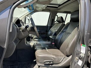 NISSAN NAVARA 4WD Double 2.5D Platinum (Automata) /Tempomat-Bőr-Digitklíma-Ülésfűtés-Vonóhorog/ /Magyarországi 1.tul./ B-157