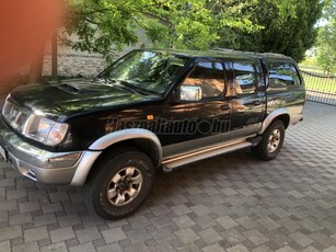 NISSAN PICK UP 2.5 4WD Navara