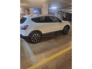 NISSAN QASHQAI 1.5 dCi Tekna