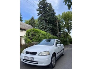 OPEL ASTRA 1.2 16V Comfort