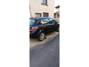 OPEL ASTRA H 1.6 Enjoy