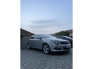 OPEL ASTRA H 1.9 CDTI GTC Enjoy