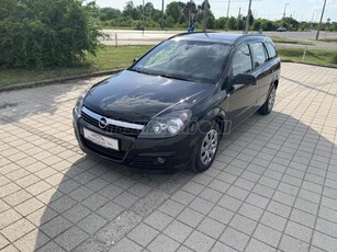 OPEL ASTRA H Caravan 1.6 Enjoy VEZETETT SZ.KÖNYV