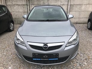 OPEL ASTRA J 1.4 Sport Eco flex vonóhoroggal