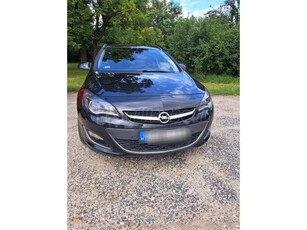 OPEL ASTRA J 1.7 CDTI Active