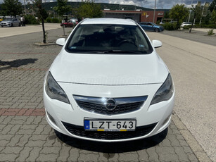 OPEL ASTRA J 2.0 CDTI Cosmo