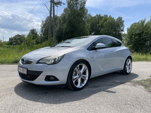 OPEL ASTRA J GTC 2.0 CDTI Start-Stop Sport