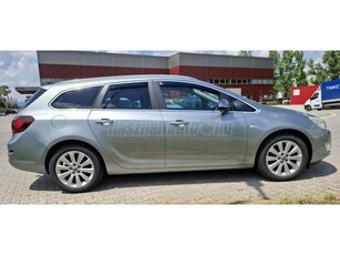 OPEL ASTRA J Sports Tourer 1.4 T Cosmo