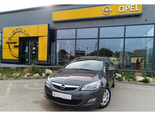 OPEL ASTRA J Sports Tourer 1.4 T Selection