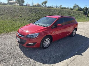 OPEL ASTRA J Sports Tourer 1.6 CDTI Start-Stop Cosmo Nagy NAVI - Tempomat