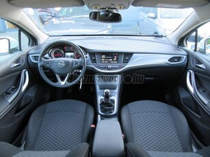 OPEL ASTRA K Sports Tourer 1.4 T Enjoy Magyarországi. első tulajdonostól!