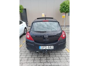 OPEL CORSA D 1.4 Enjoy ÜVEGTETŐ. TEMPOMAT. KANYARKÖVETŐ FÉNYSZÓRÓ. VONÓHOROG