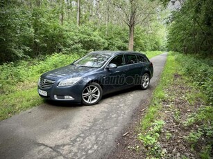 OPEL INSIGNIA Sports Tourer 2.0 CDTI Cosmo