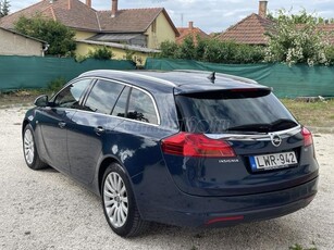 OPEL INSIGNIA Sports Tourer 2.0 CDTI Sport