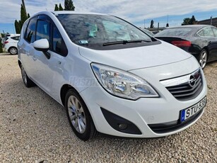 OPEL MERIVA B 1.4 Enjoy GYÁRI KERÉKPÁRTARTÓ. RENDSZÁMMAL!