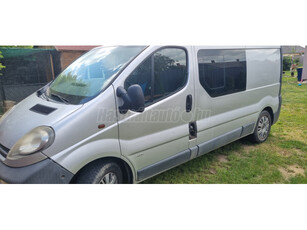 OPEL VIVARO 2.5 DTI Tour L1H1