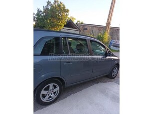 OPEL ZAFIRA B 1.6 Cosmo