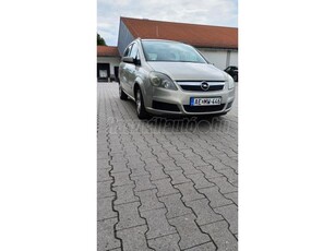 OPEL ZAFIRA B 1.8 Cosmo