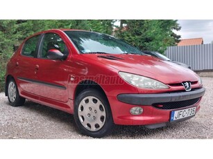 PEUGEOT 206 1.4 16V Premium GYÁRI LE INFORMALHATÓ KM 90000 // JÉG HIDEG KLÍMA-MULTI KORMÁNY