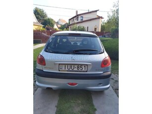 PEUGEOT 206 1.4 HDi Look