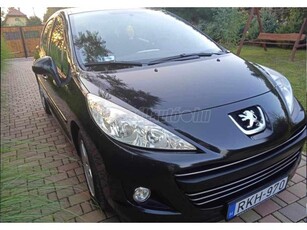 PEUGEOT 207 1.4 VTi 200 év