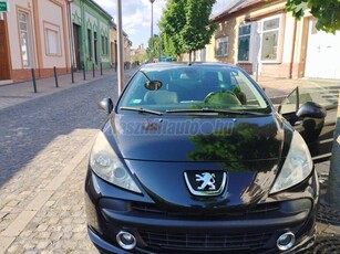 PEUGEOT 207 CC 1.6 VTi Feline