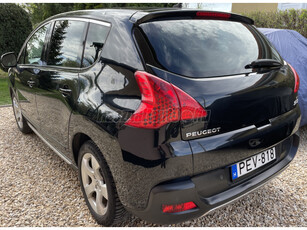 PEUGEOT 3008 1.6 HDi Allure