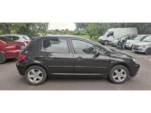 PEUGEOT 307 1.4 16V Riviera III.