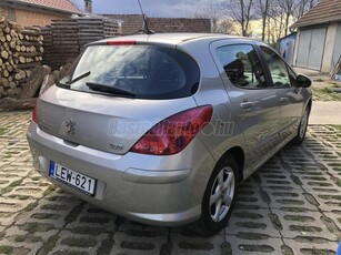 PEUGEOT 308 1.6 HDi Premium