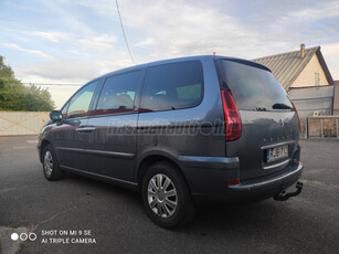 PEUGEOT 807 2.0 HDi Supreme