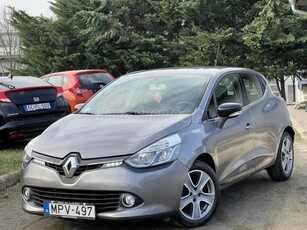 RENAULT CLIO 1.2 16V Intens Magyarországi/Navgáció/Kulcs nélküli-nyitás-zárás-indítás!