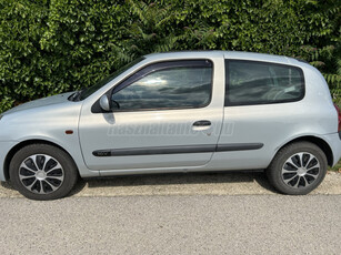 RENAULT CLIO 1.2 16V RN