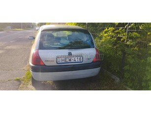 RENAULT CLIO 1.6 16V RXI