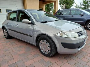 RENAULT MEGANE 1.4 Authentique