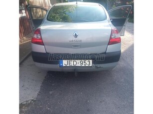 RENAULT MEGANE 1.4 Authentique Plus