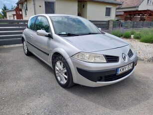 RENAULT MEGANE 1.4 Expression Magyarországi. 8 kerék. Garantált km futás. Klíma