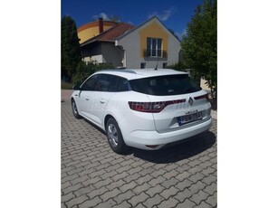 RENAULT MEGANE Grandtour 1.6 SCe Zen