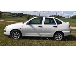 SEAT CORDOBA 1.4 16V Stella KLÍMA !