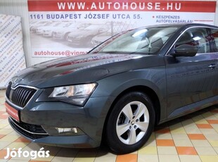 Skoda Superb 2.0 TDI SCR Ambition 4x4 DSG 4WD!...