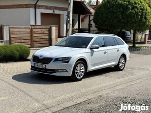 Skoda Superb Combi 2.0 TDi SCR Style 4x4 4ülésf...